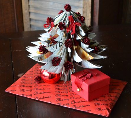 Bucher schneiden Buch falten Weihnachtsbaum