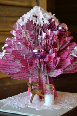 Bucher schneiden Buch falten Weihnachtsbaum