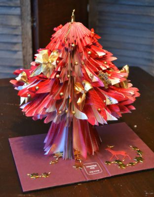 Bucher schneiden Buch falten Weihnachtsbaum