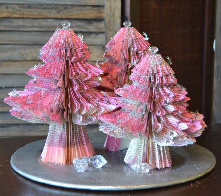 Bucher schneiden Buch falten Weihnachtsbaum