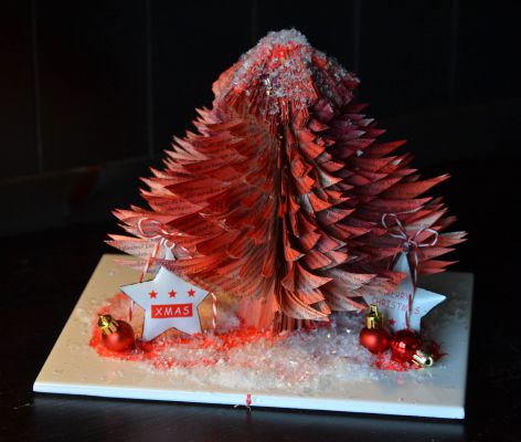 Bucher schneiden Buch falten Weihnachtsbaum