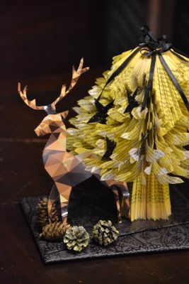 Bucher schneiden Buch falten Weihnachtsbaum