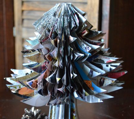 Bucher schneiden Buch falten Weihnachtsbaum