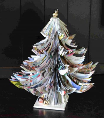 Bucher schneiden Buch falten Weihnachtsbaum