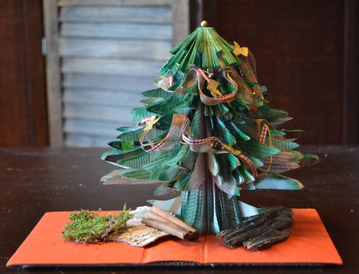 Bucher schneiden Buch falten Weihnachtsbaum