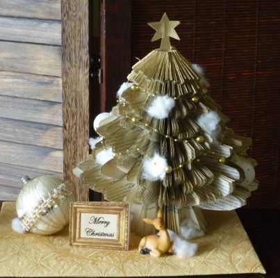 Bucher schneiden Buch falten Weihnachtsbaum